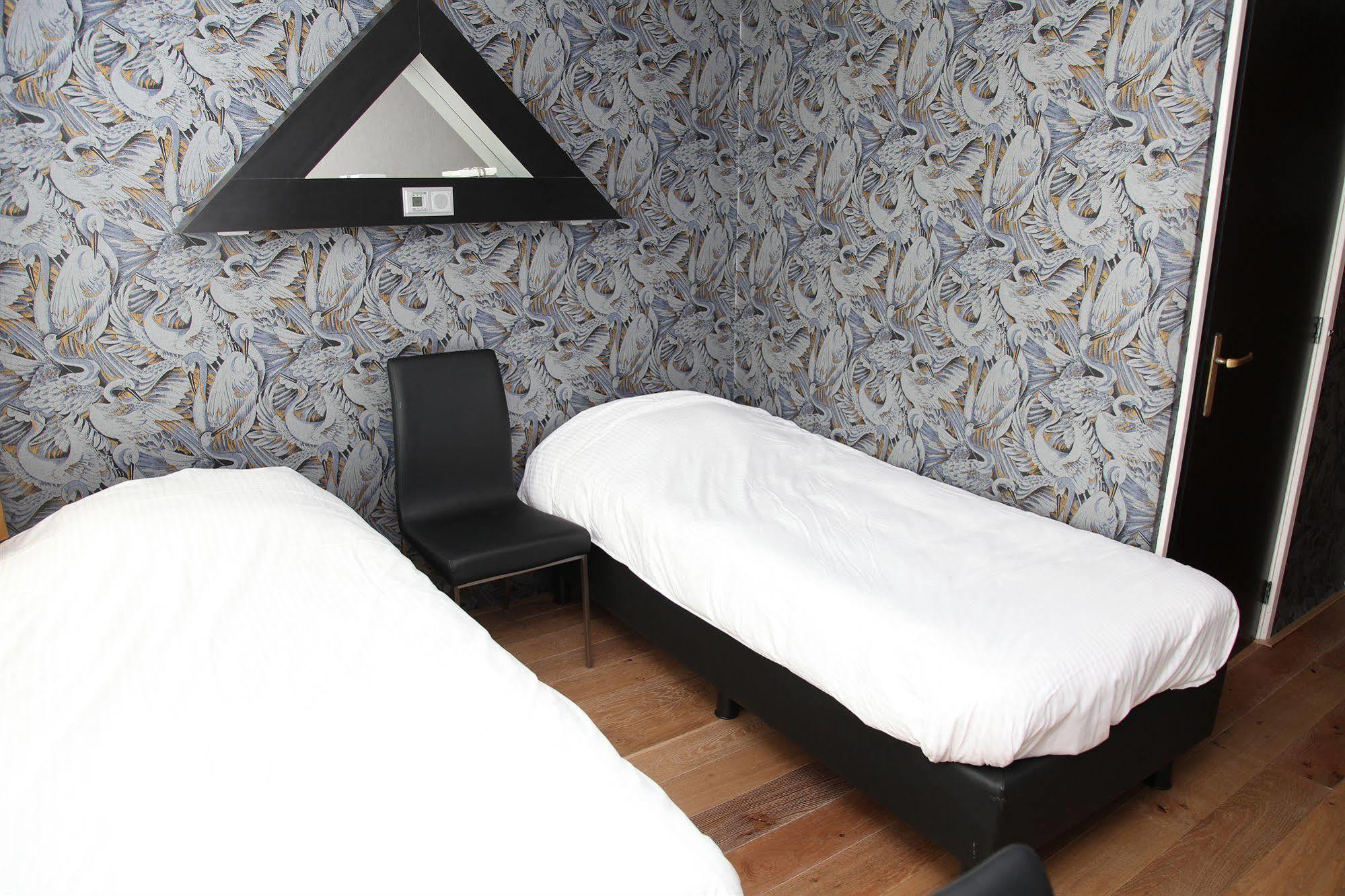 Stads Hotel Boerland Emmen Esterno foto